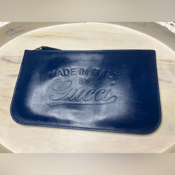 Gucci pouch/wristlet - Picture 1 of 15